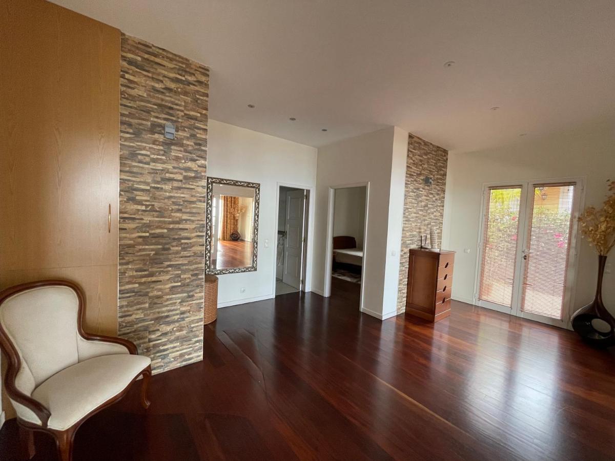 Villa Isabela - Car Rental For Free Canico  Exterior photo